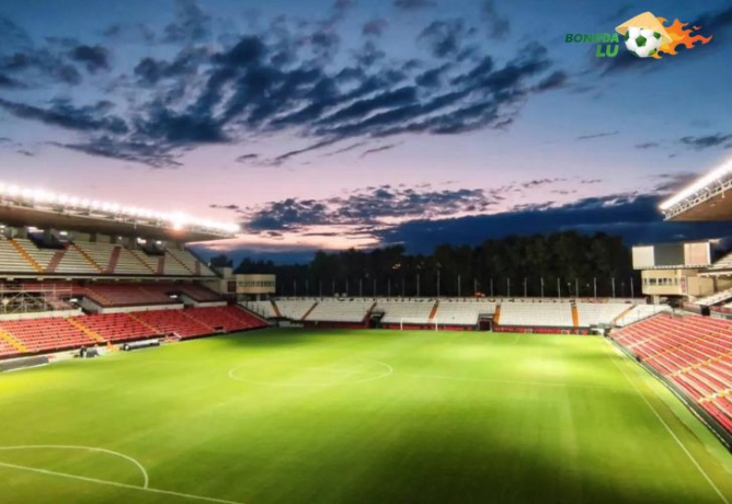 Khám phá Estadio De Vallecas: Biểu tượng của Rayo Vallecano